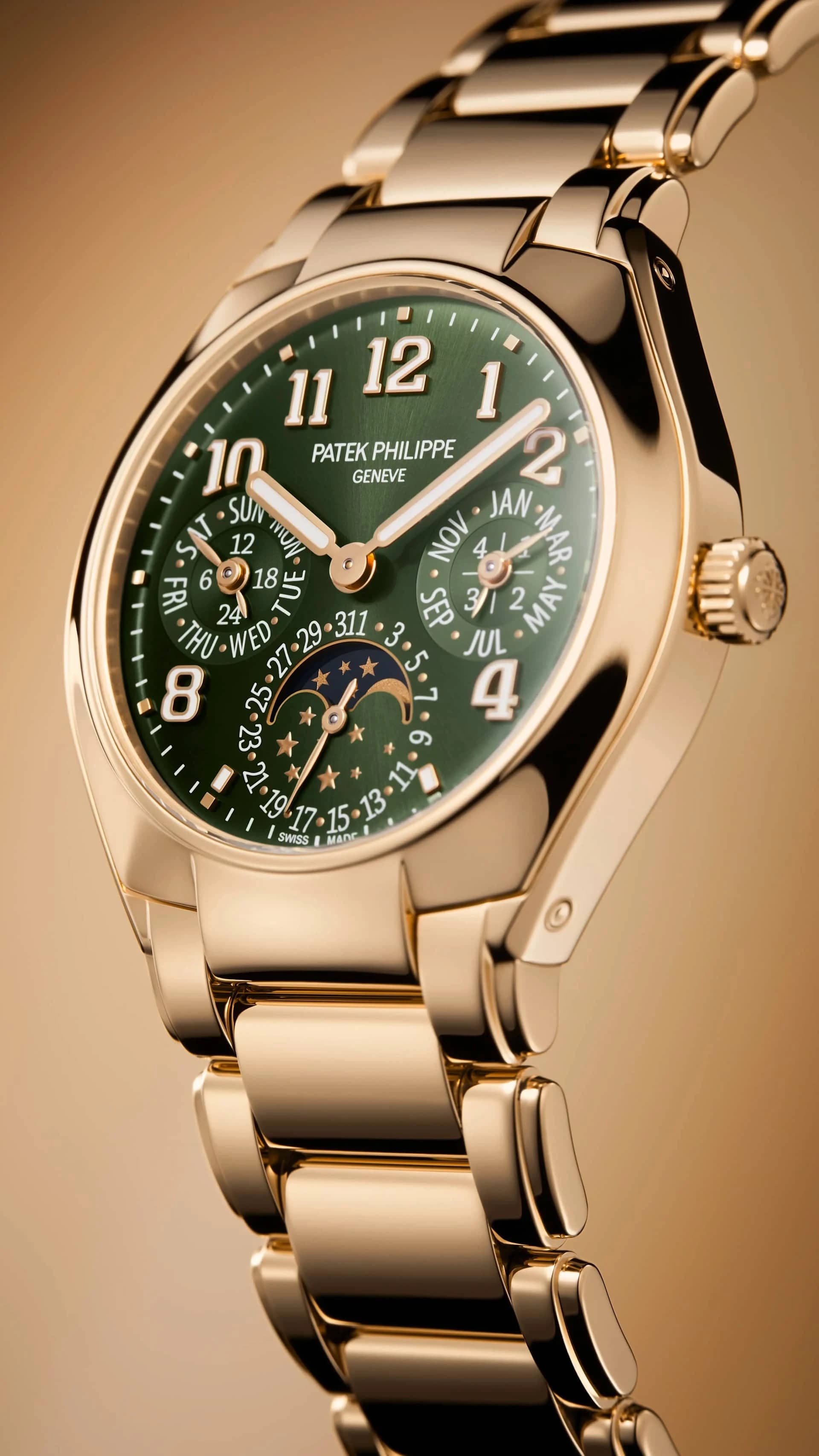 reloj Patek Philippe Geneve de oro con esfera verde, calendario perpetuo, subesferas de día y mes, fase lunar y pulsera metálica de eslabones